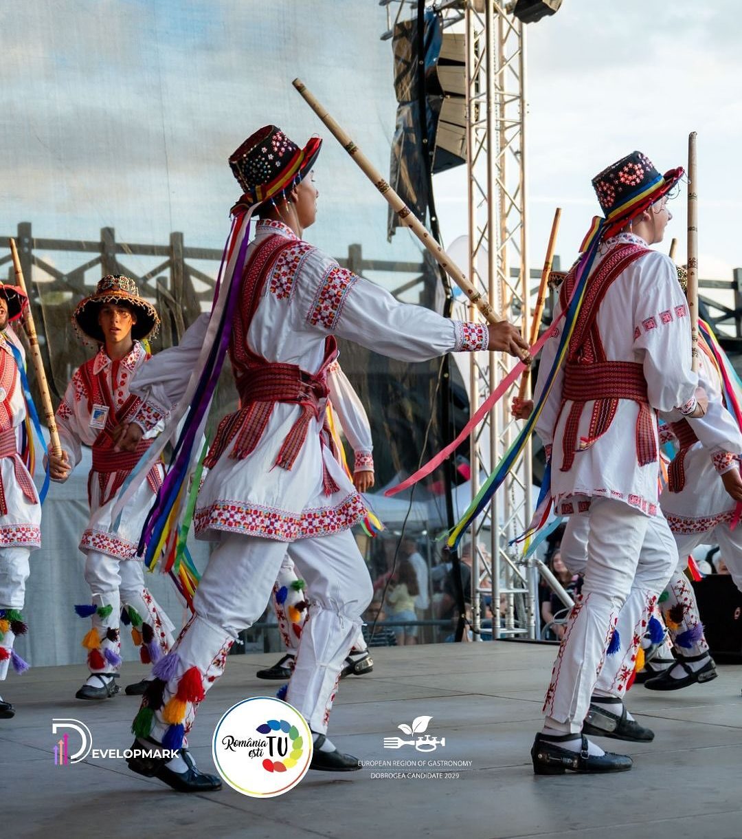 542590940_17854000995529268_9111213415973978462_n